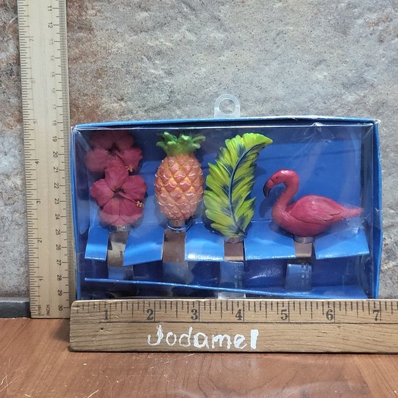 Summer Living Set of 4 Cheese Butter Spreaders Resin Handle Stainless Steel - Picture 9 of 9